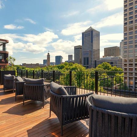 Hotel 202 Elizabeth Sydney Exteriér fotografie The rooftop terrace at the Hotel
